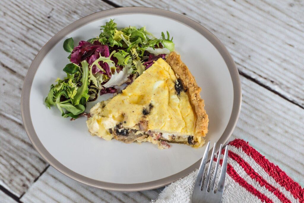 quiche-s-ajvarom-a-smotanovym-syrom-2
